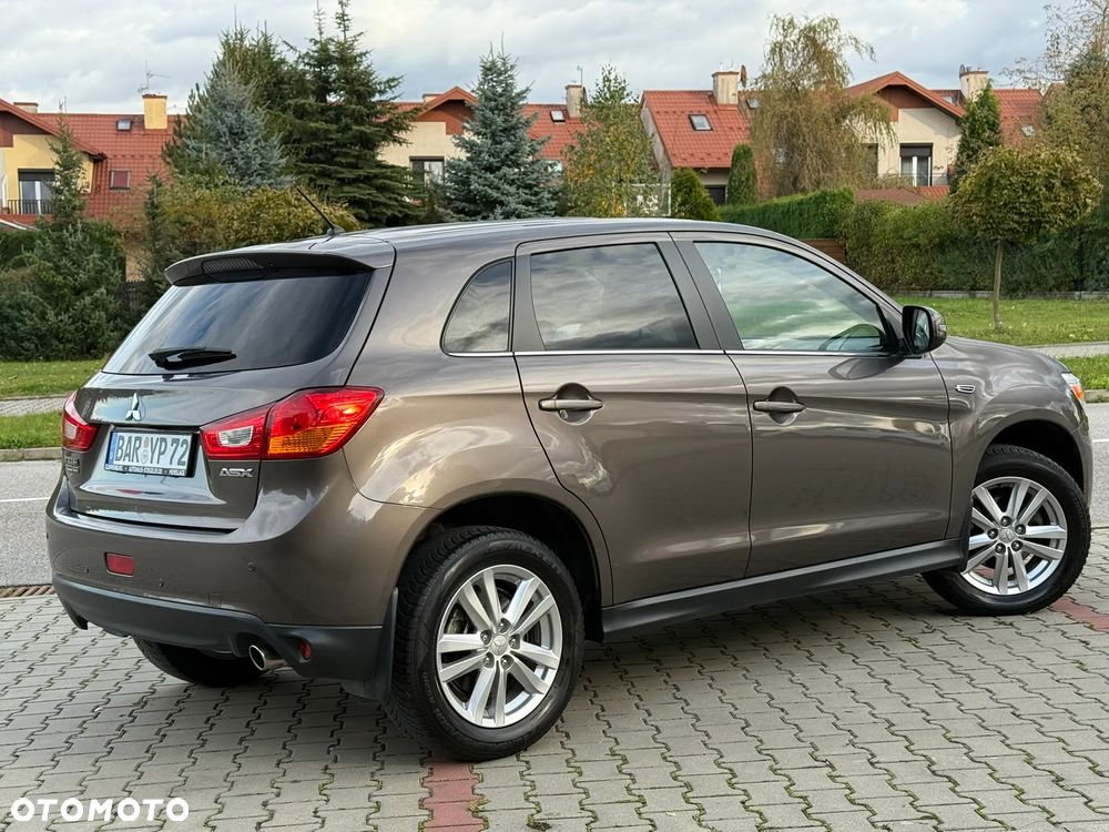 Mitsubishi ASX 1.6 2WD Intro Edition - 11