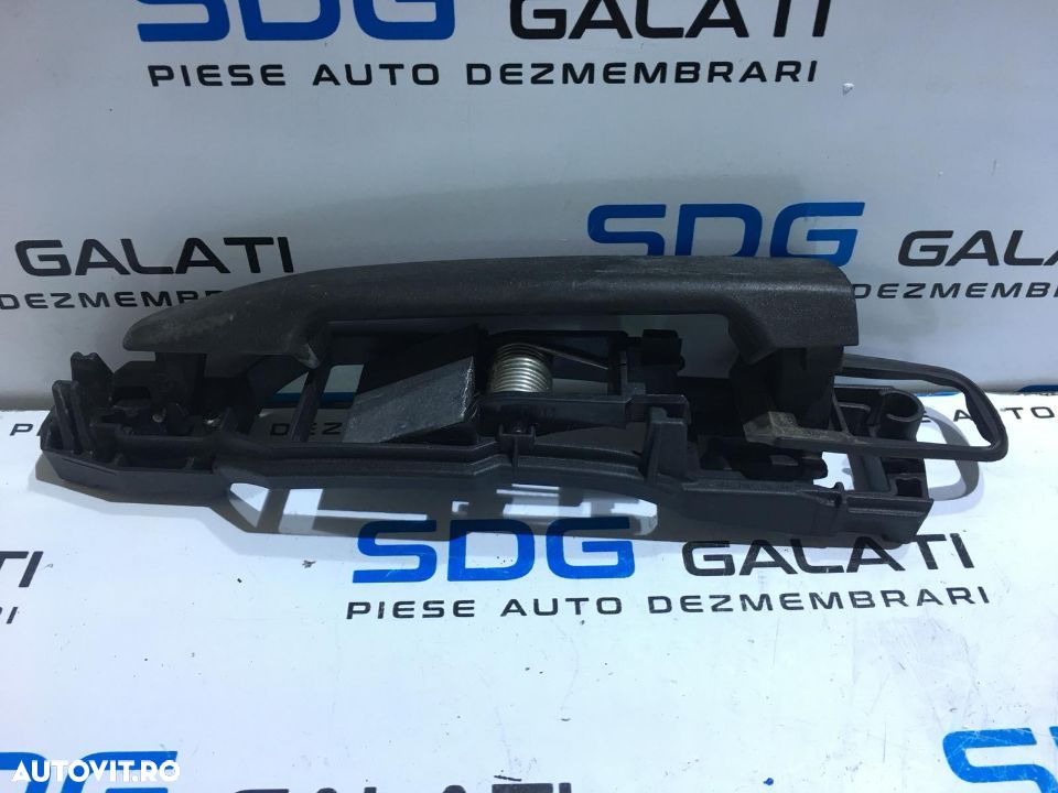 Maner Deschidere Usa / Portiera Fata Mercedes Benz ML W163 1997 - 2005 Cod Piesa : 1637600034 - 1