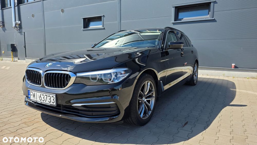 BMW Seria 5 518d Advantage sport - 25