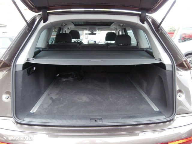 Audi Q7 3.0 TDi E-tron quattro Tiptronic - 45