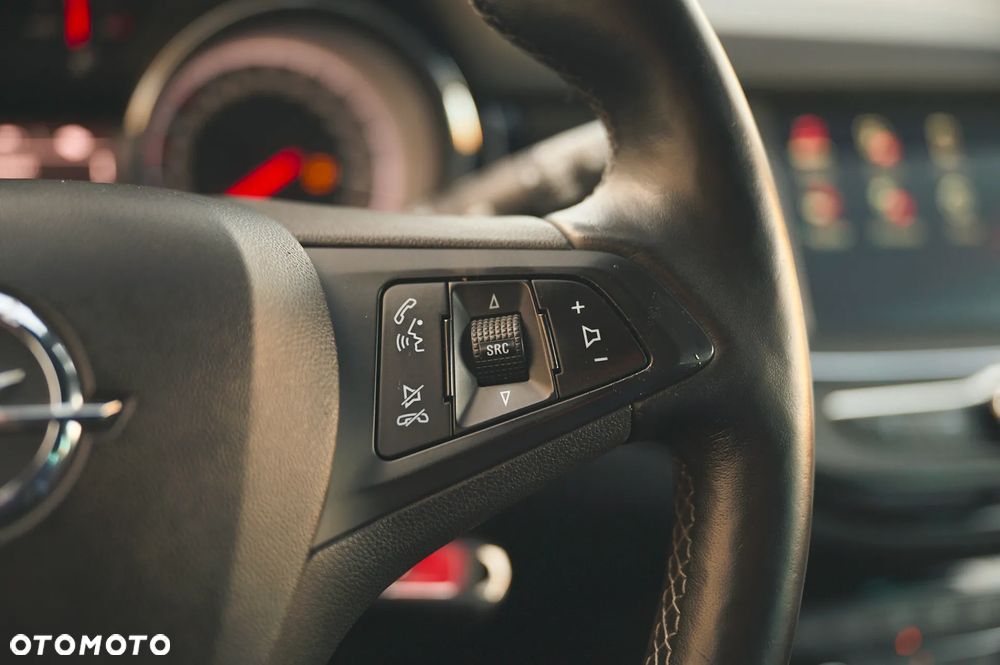 Opel Astra 1.4 Turbo Dynamic - 34