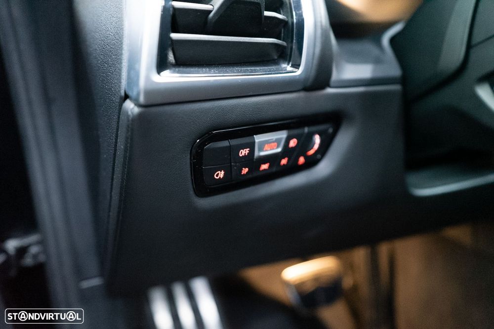 BMW M8 Competition - 34