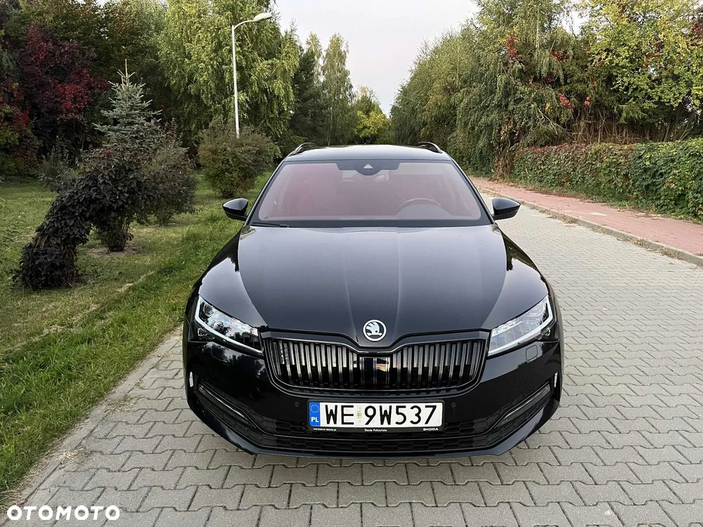 Skoda Superb 2.0 TDI SCR 4x4 Sportline DSG - 5