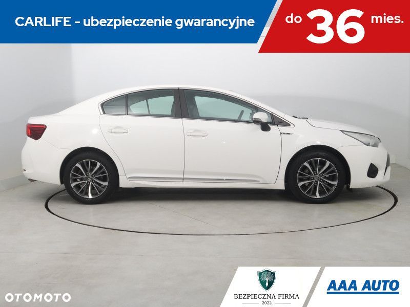 Toyota Avensis - 8