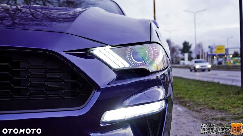 Ford Mustang - 13