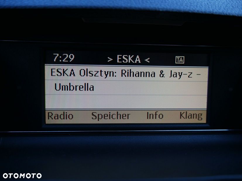 Mercedes-Benz Klasa C 200 Avantgarde Edition - 19