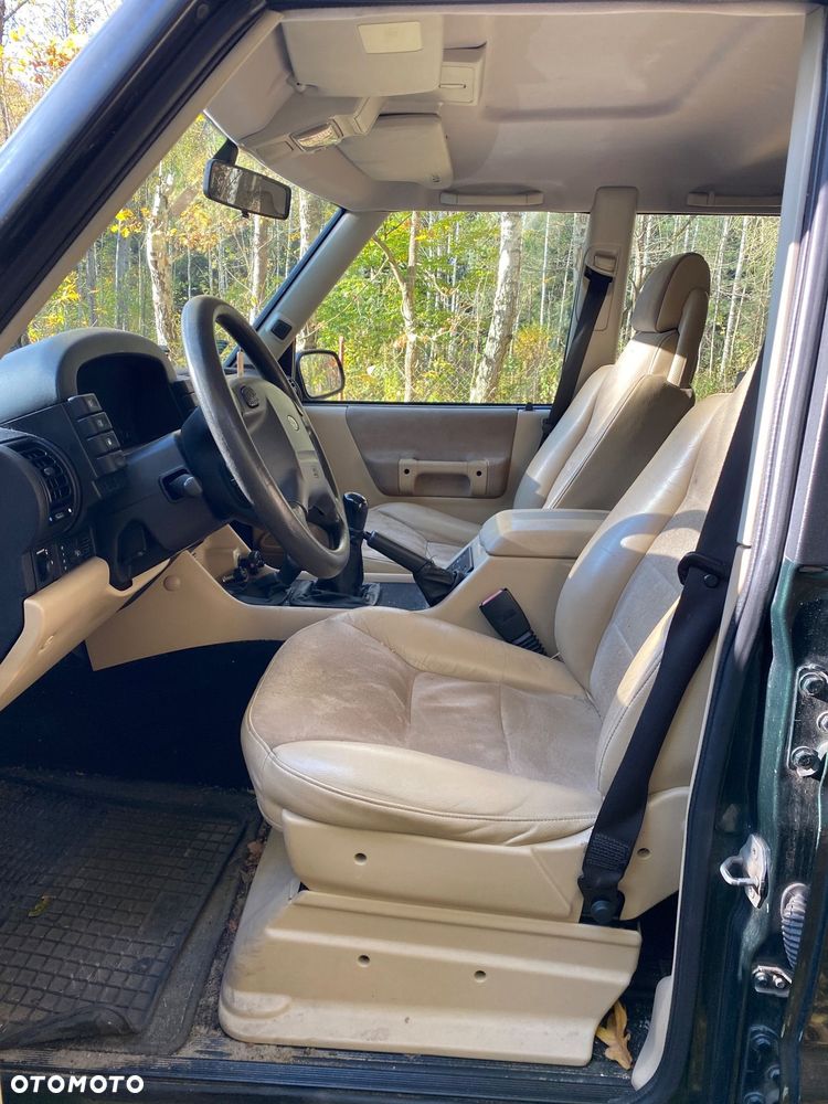Land Rover Discovery - 5