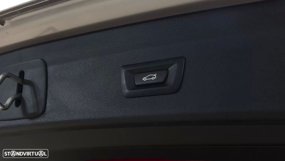 BMW X1 16 d sDrive - 11