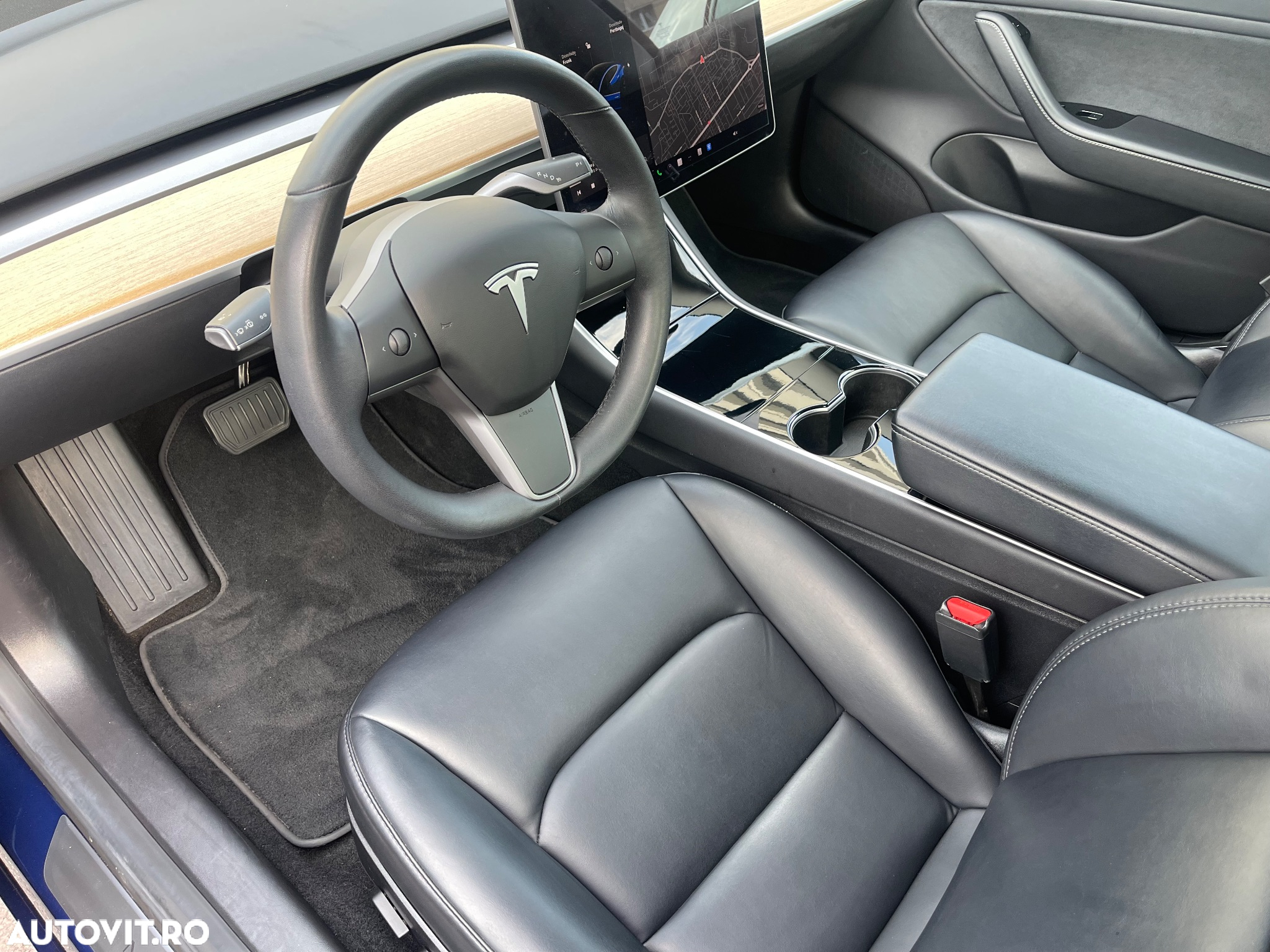 Tesla Model 3 Langstreckenbatterie Allradantrieb Dual Motor Performance - 6