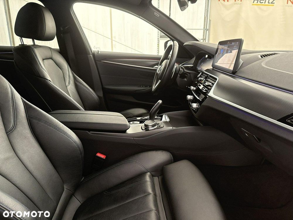 BMW Seria 5 - 24