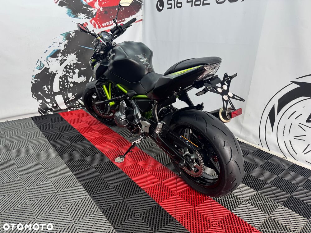 Kawasaki Z 650 - 6