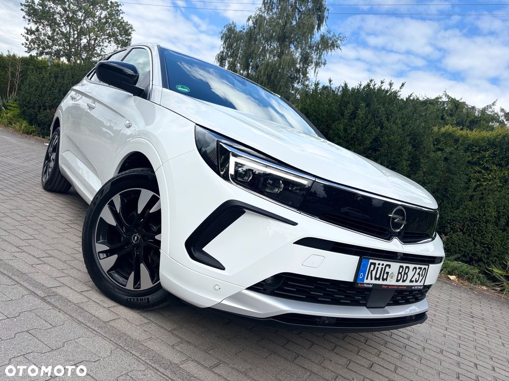 Opel Grandland 1.5 D Automatik Business Edition - 2