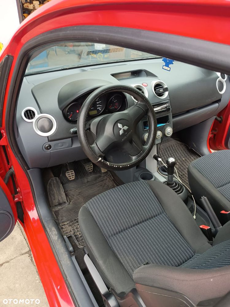 Mitsubishi Colt 1.1 Inform - 4