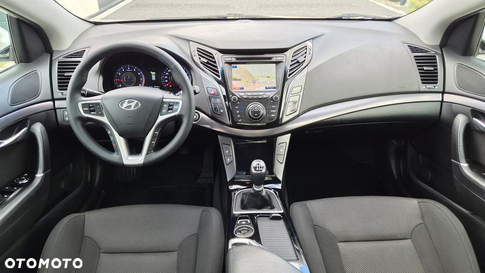 Hyundai i40 2.0 Premium - 8