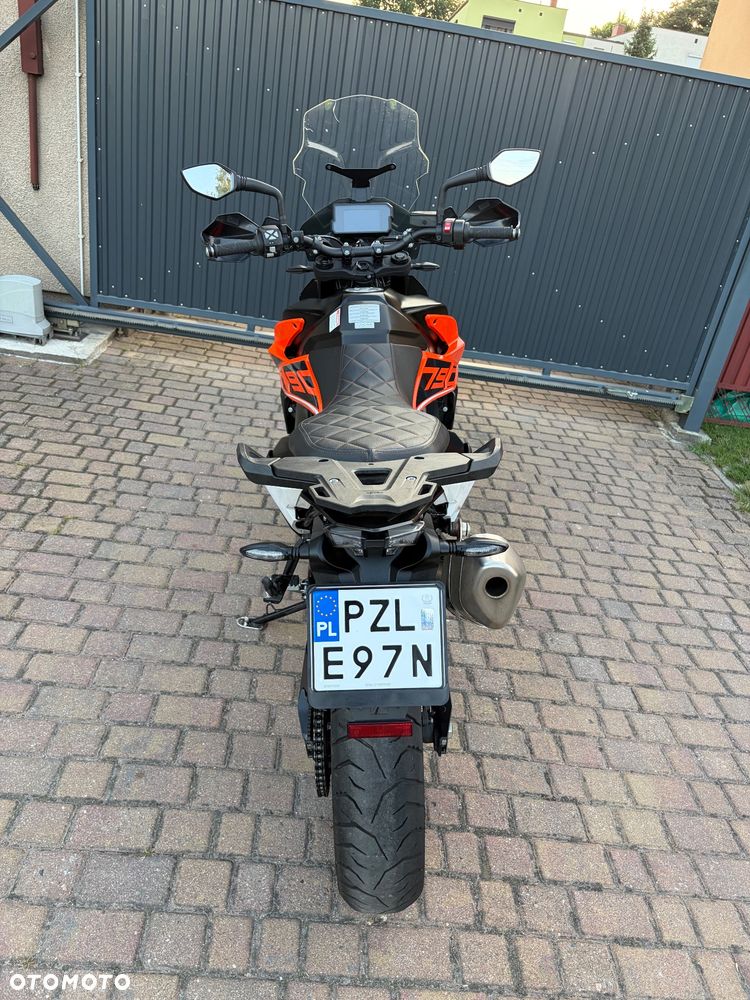KTM Adventure 790 - 11