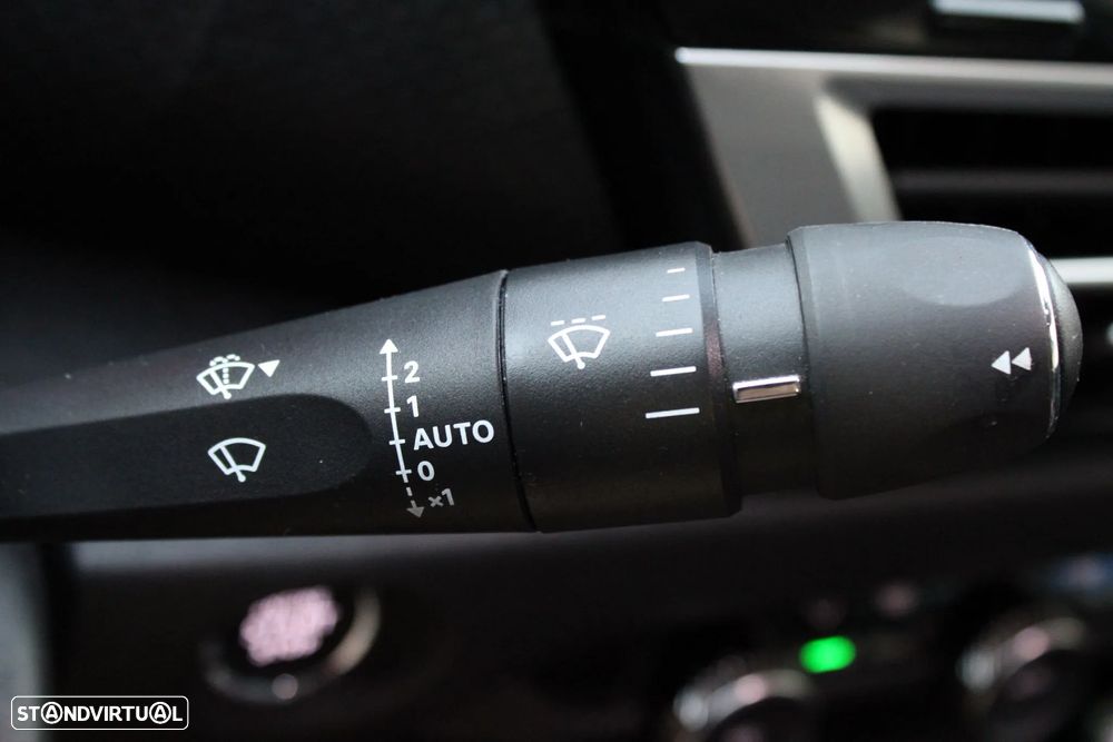 Citroën C4 PureTech 130 Stop&Start EAT8 SHINE - 14