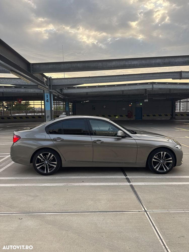 BMW Seria 3 320d xDrive AT Sport Line - 4