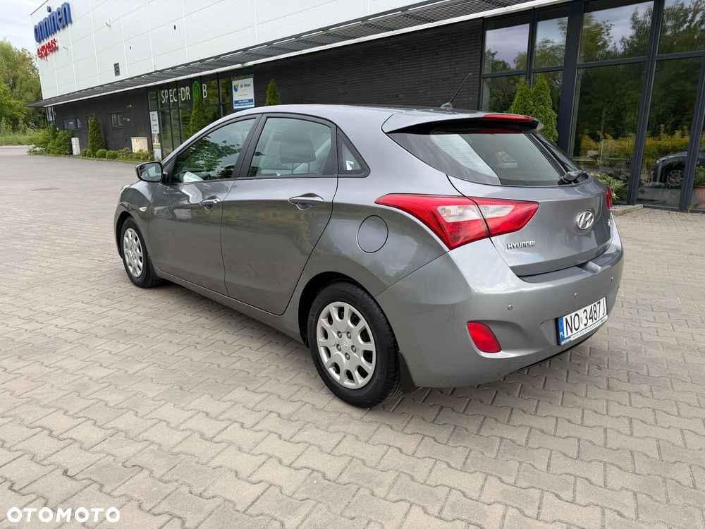 Hyundai i30 1.4 Classic + - 3