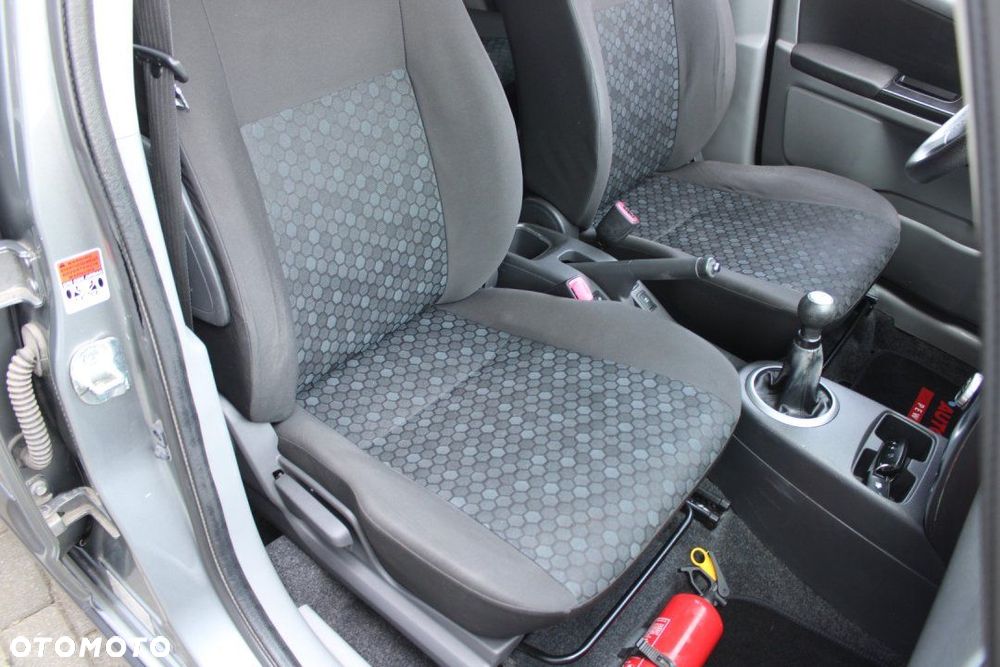 Suzuki SX4 - 26