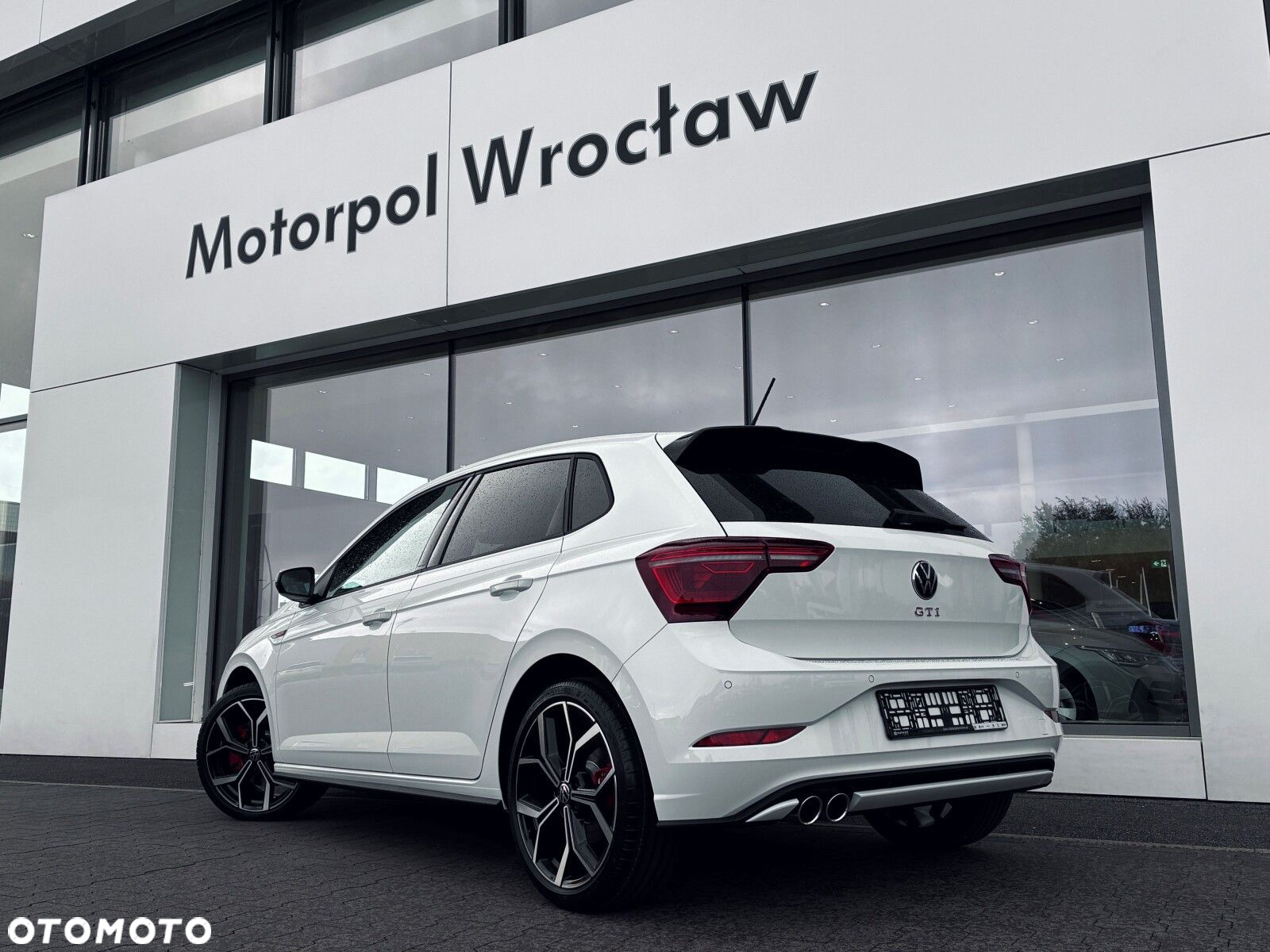 Volkswagen Polo - 8