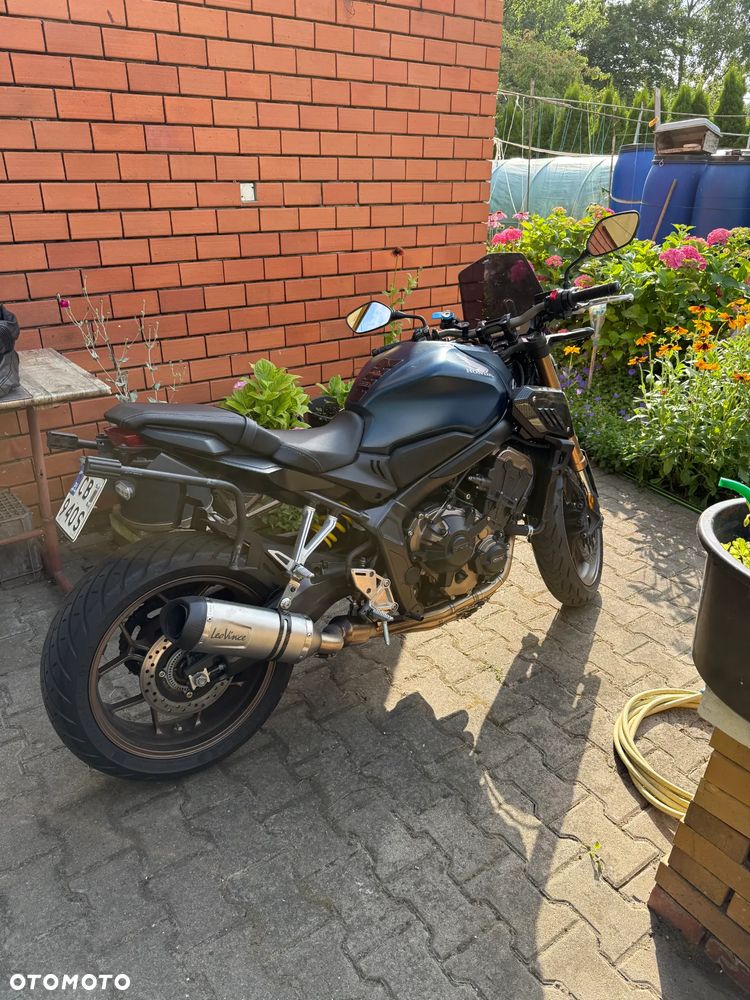 Honda CB - 4
