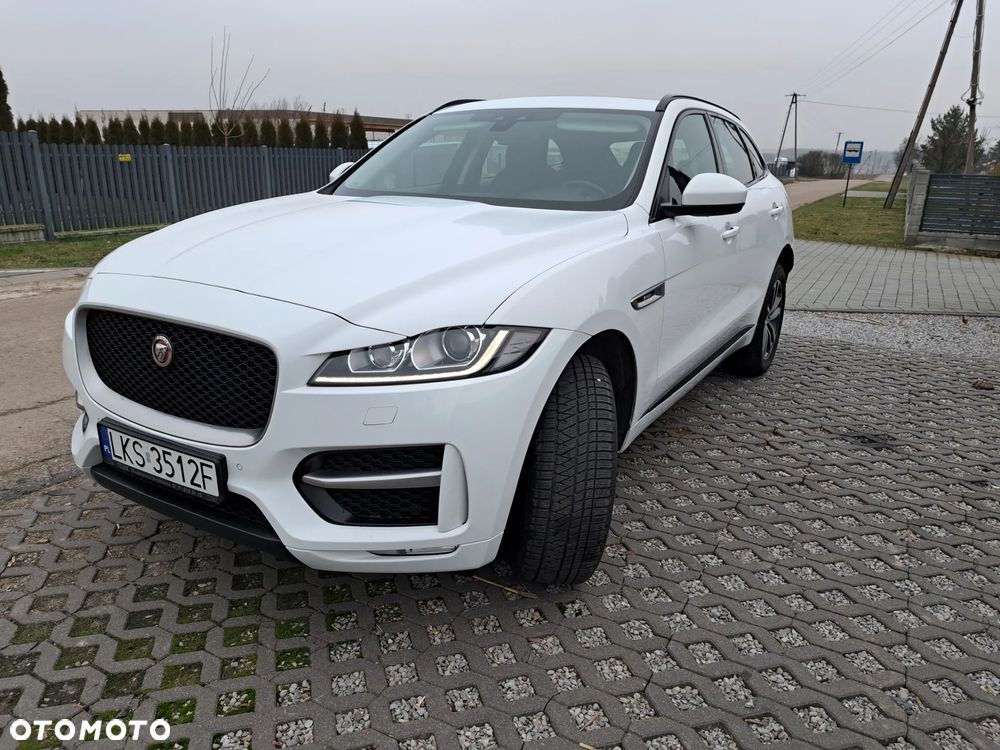 Jaguar F-Pace 2.0 i4P AWD R-Sport - 2