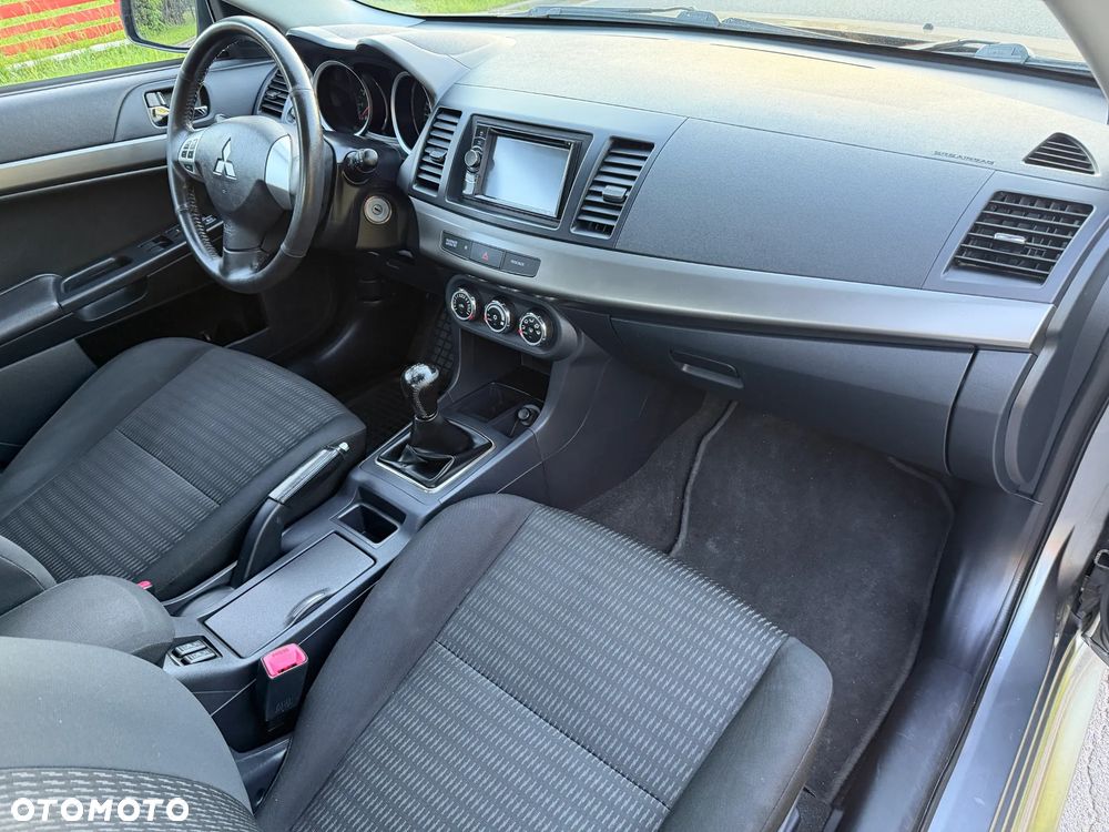 Mitsubishi Lancer 1.6 ClearTec Diamant Edition - 8