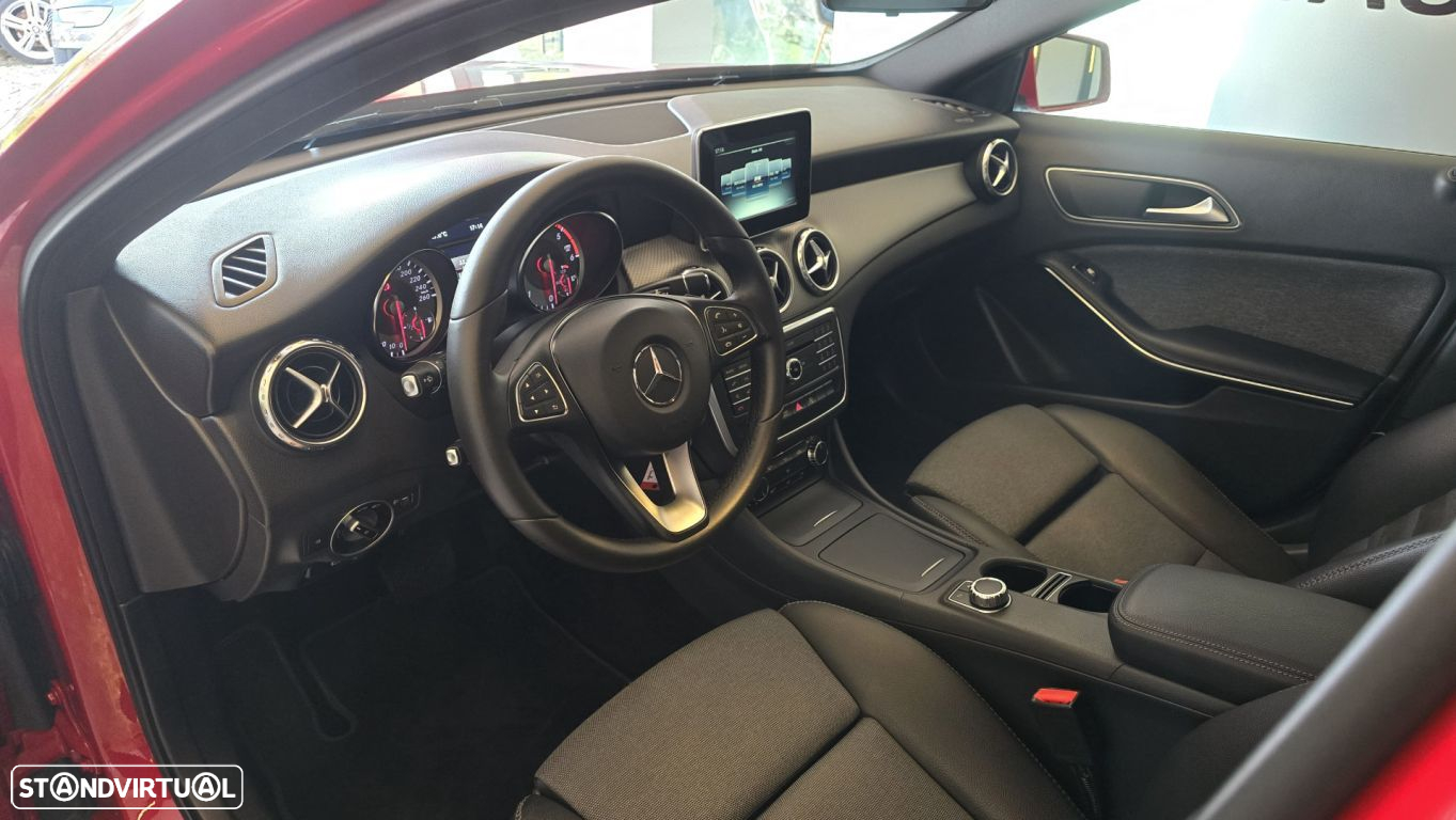 Mercedes-Benz GLA 200 CDi Urban Aut. - 31