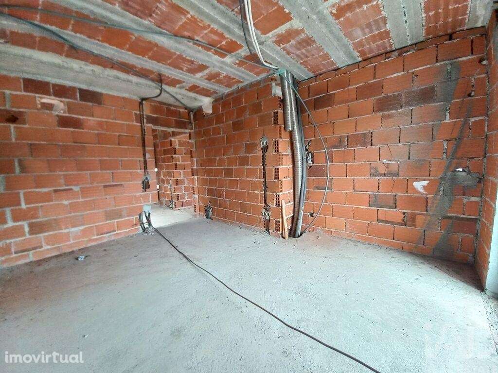 Casa T4 em Abade de Neiva de 375,00 m2 - Grande imagem: 4/29