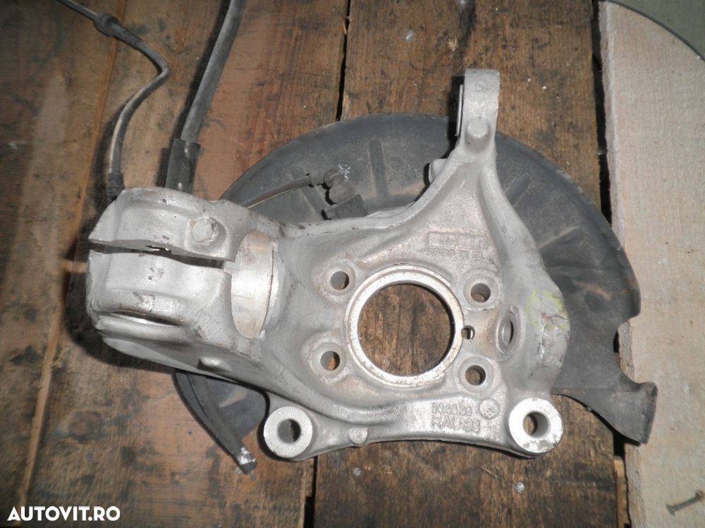 Fuzeta Stanga/ dreapta Fata VW Passat B7, Seat Leon 2 3C0407257F - 3