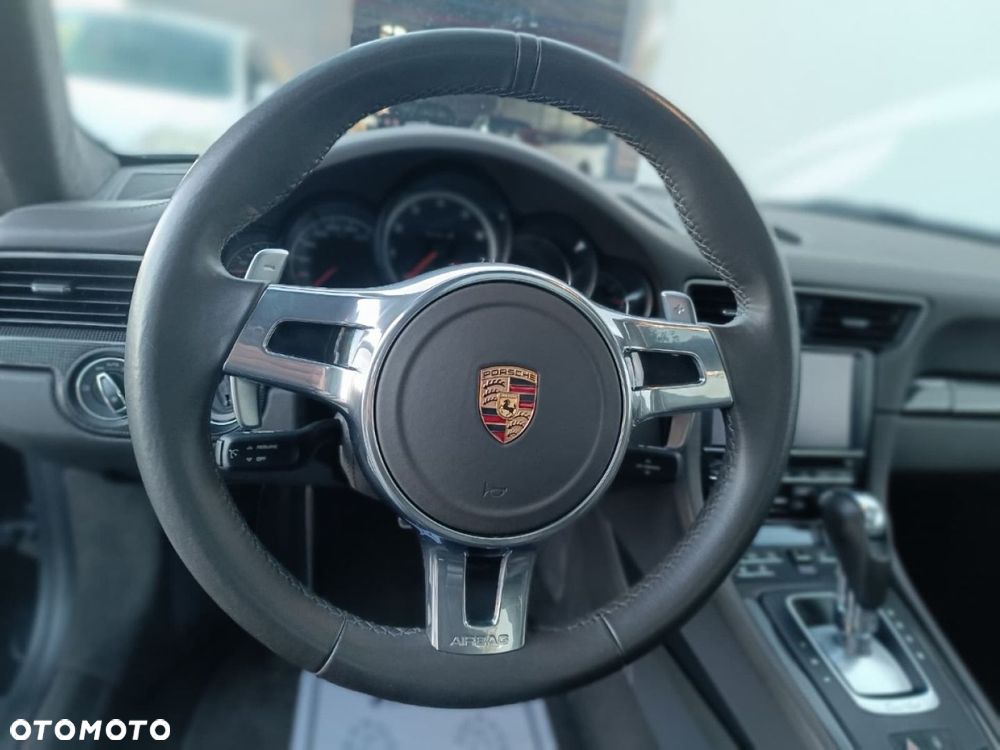 Porsche 911 - 8