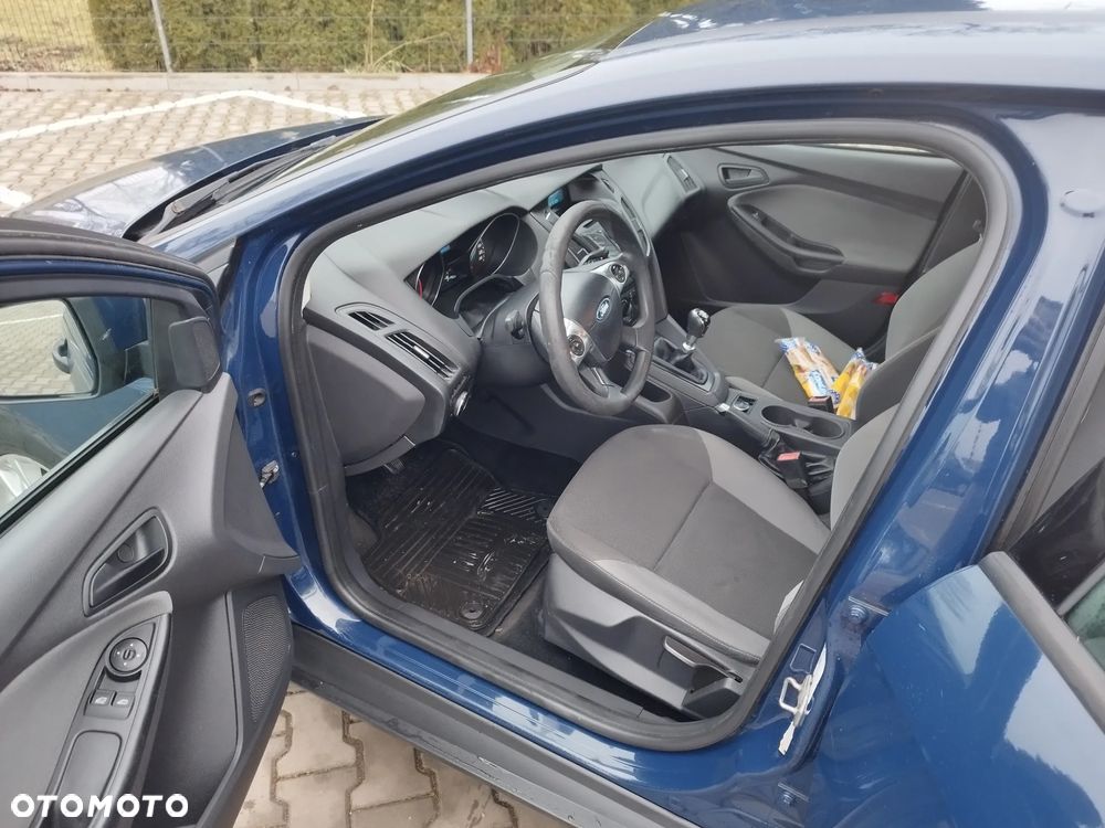 Ford Focus SW 1.6 TDCi Trend - 14