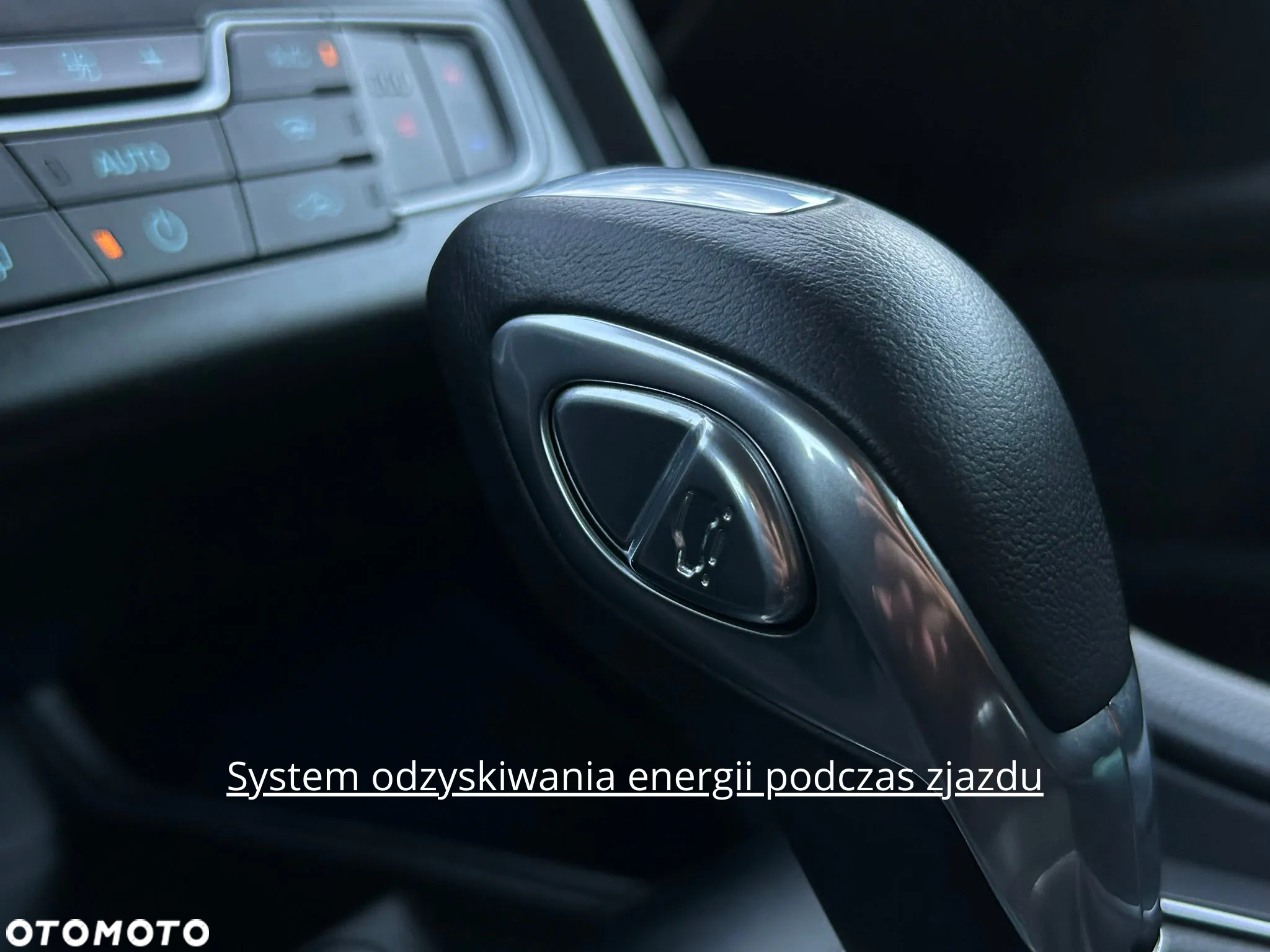 Ford Mondeo Turnier 2.0 Ti-VCT Hybrid Titanium - 20