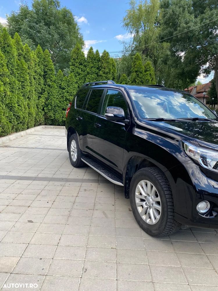 Toyota Land Cruiser 3.0l Turbo D-4D Aut. AVS 7 Locuri Luxury - 3