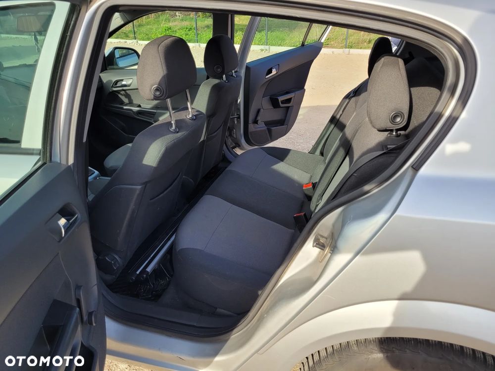 Opel Astra - 15