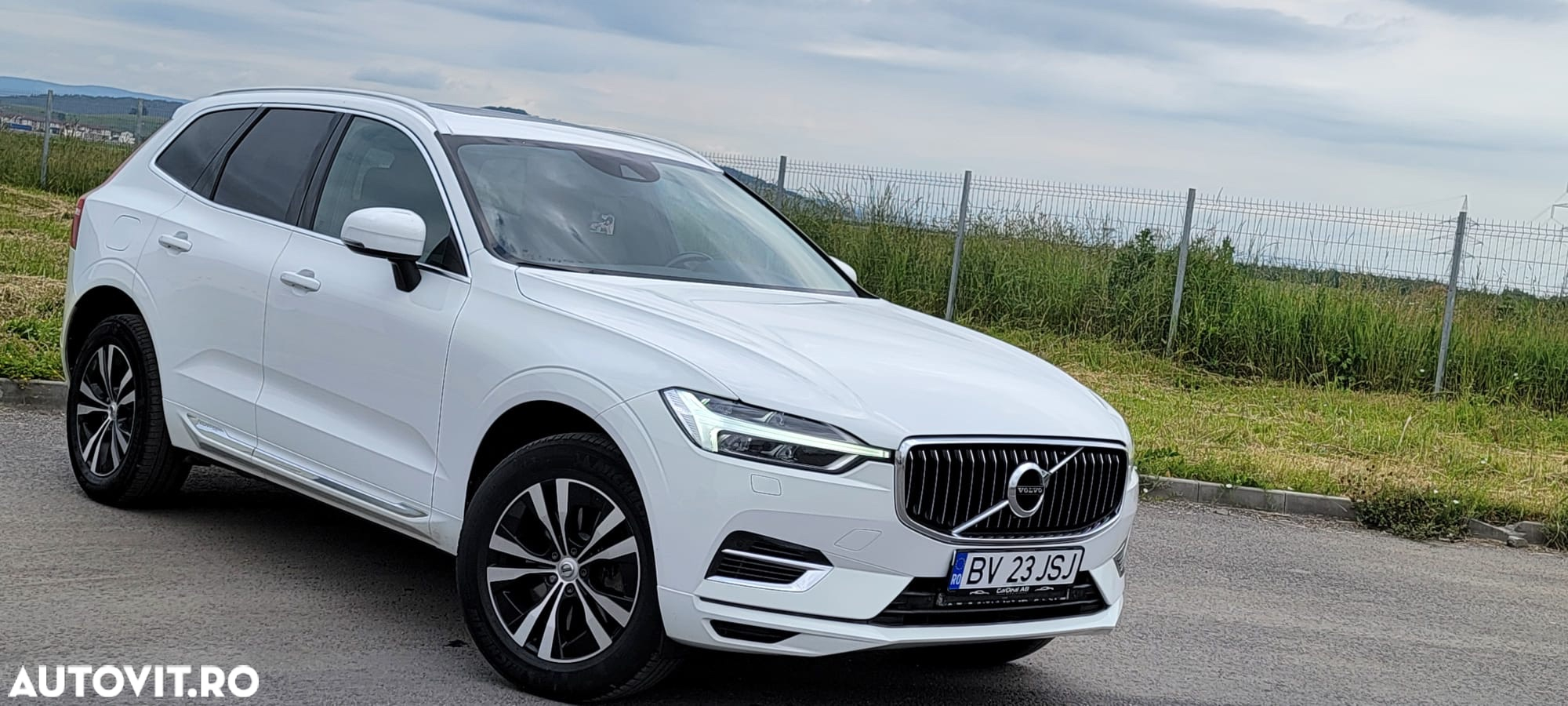 Volvo XC 60 Recharge T6 Twin Engine eAWD Inscription Expression - 3