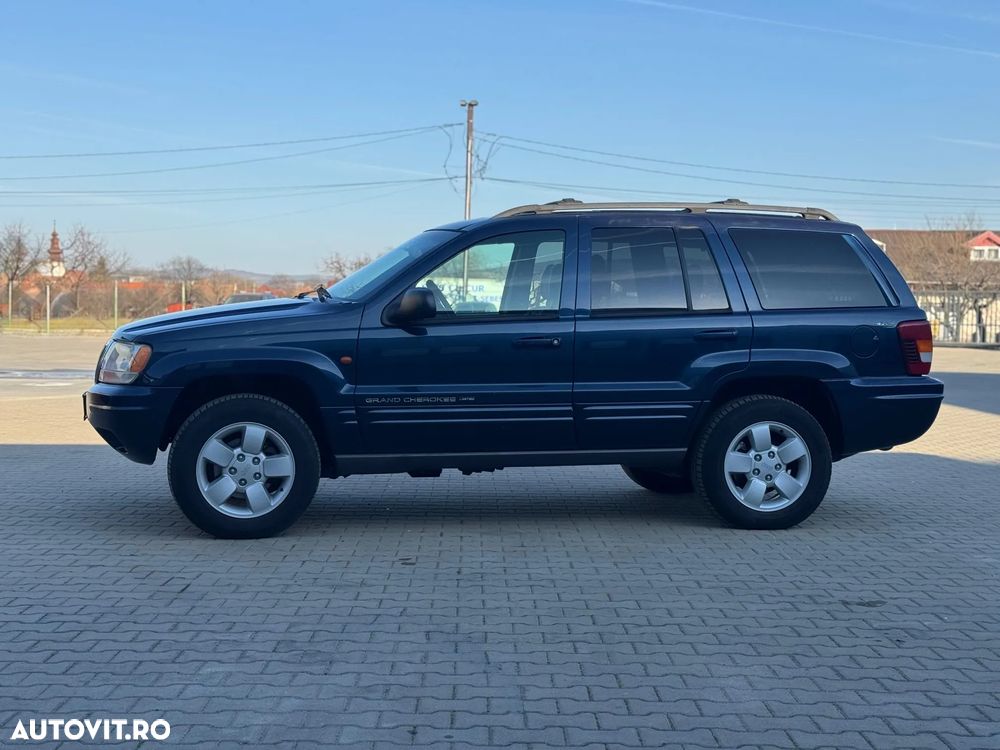 Jeep Grand Cherokee - 14