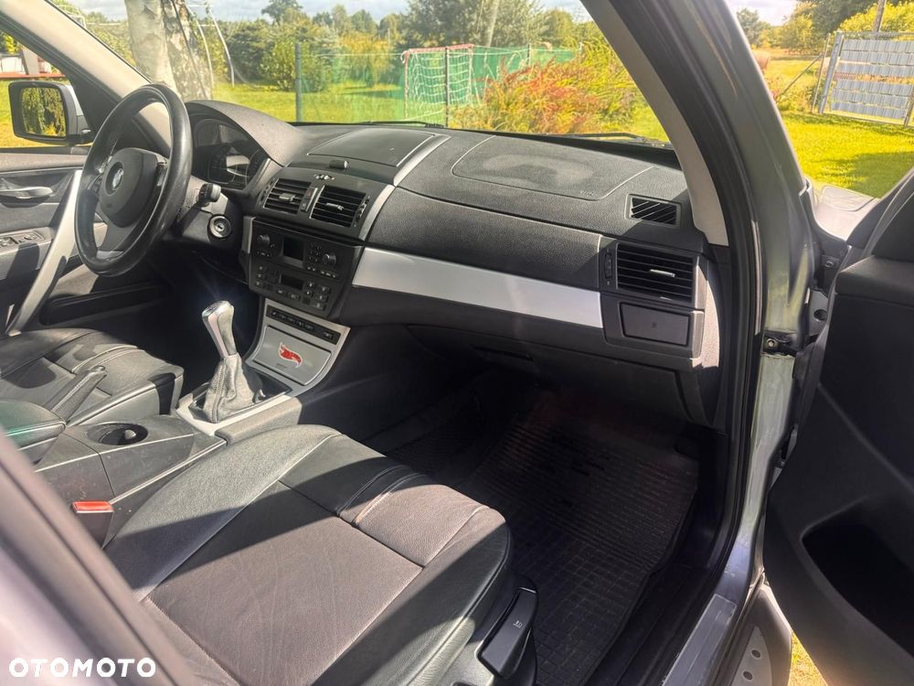 BMW X3 2.0d - 8