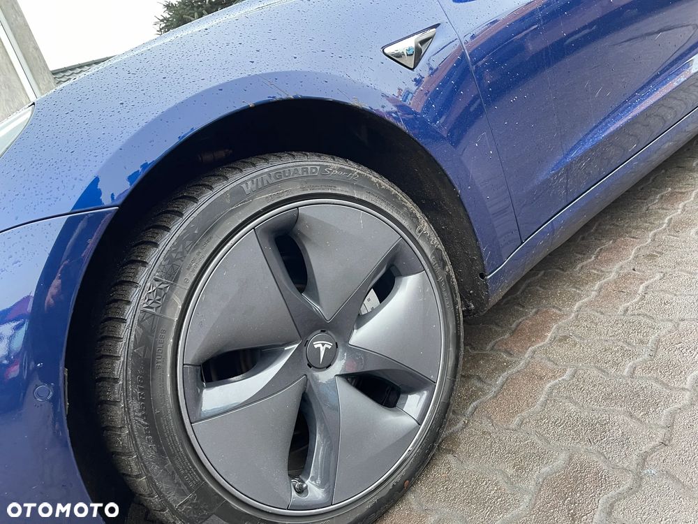 Tesla Model 3 - 39