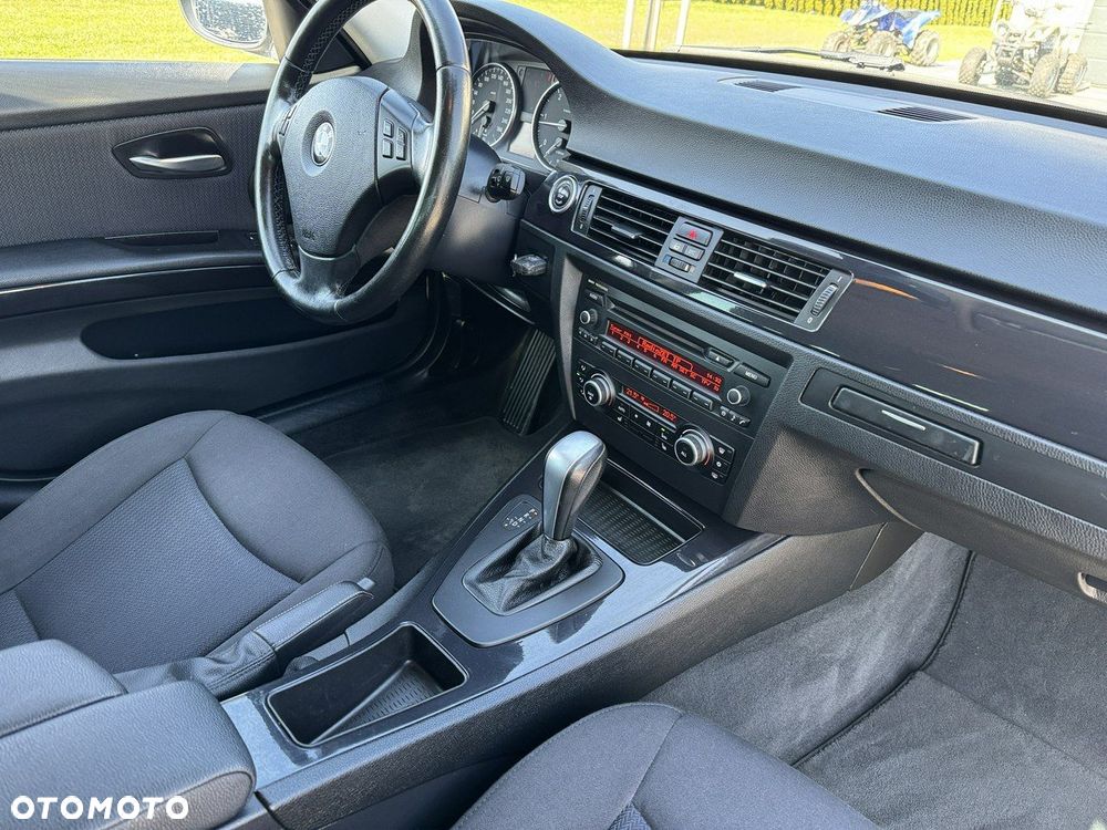BMW Seria 3 - 28