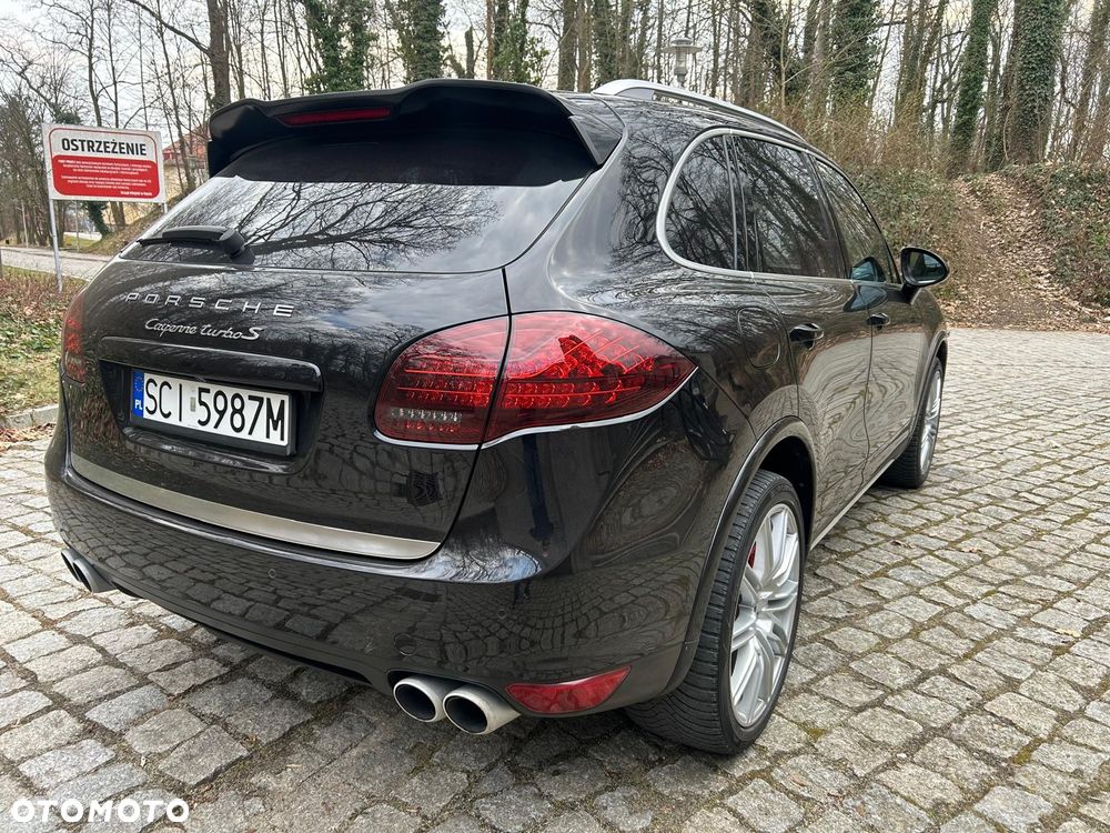 Porsche Cayenne - 13