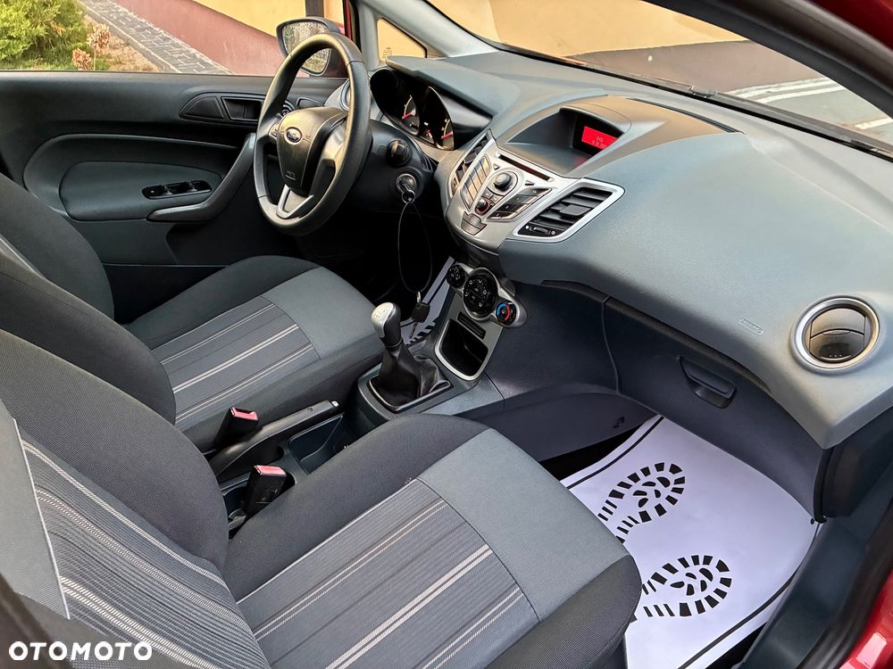 Ford Fiesta 1.25 Titanium - 12