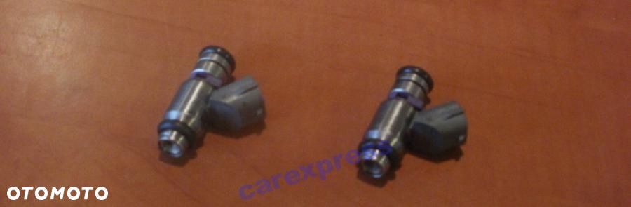 WTRYSKIWACZE VW GOLF 1,6 16v AZD IWP123 036906031T - 1