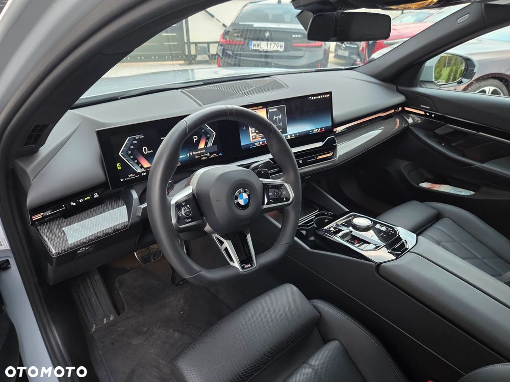 BMW Seria 5 520d xDrive mHEV M Sport - 29