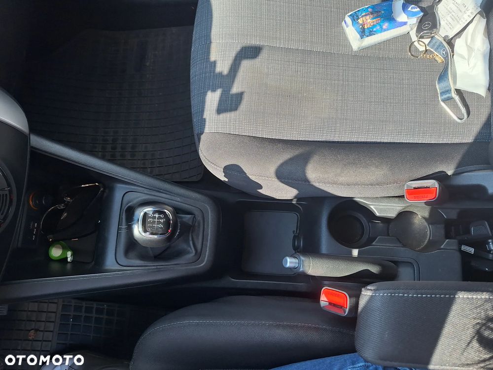 Kia Venga 1.6 CRDi L - 12