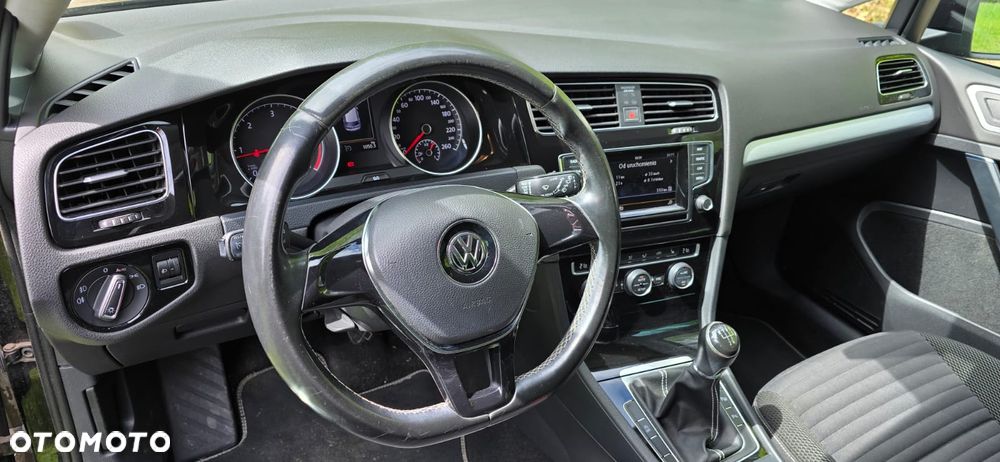 Volkswagen Golf 1.6 TDI BlueMotion Technology Cup - 5