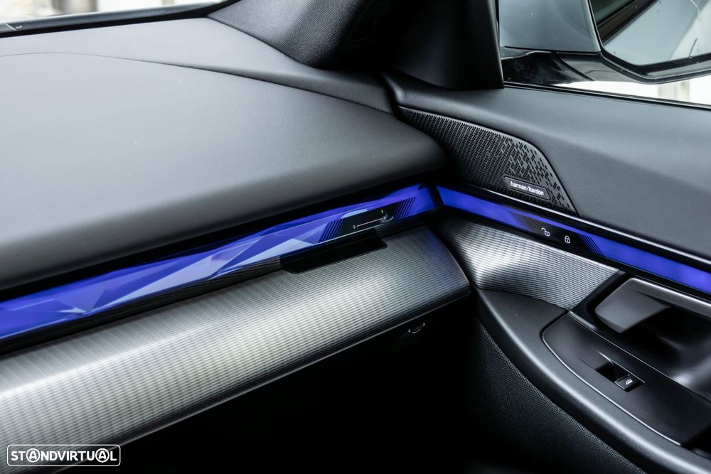 BMW i5 eDrive40 Pack Desportivo M - 29