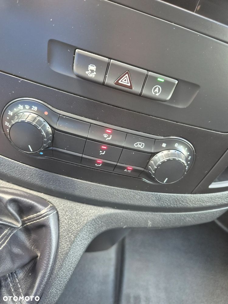 Mercedes-Benz Vito LONG 2,2CDI 2019r 130Tys km RWD 100%Bezwypadkowy Super stan Gwarancja przebiegu - 22