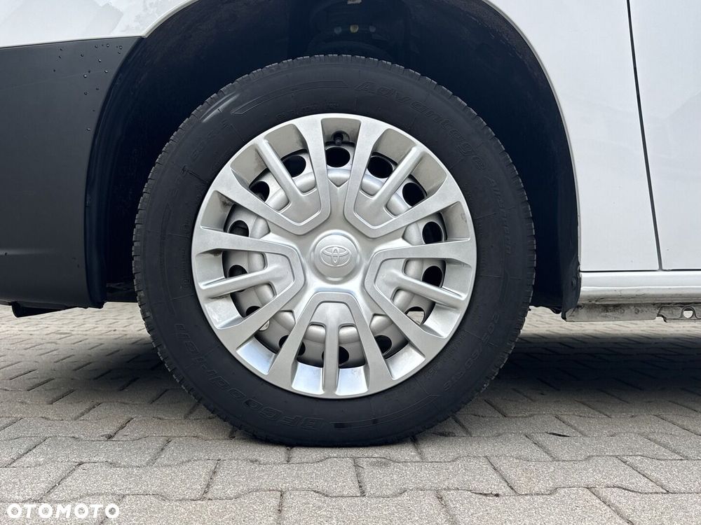 Toyota PROACE CITY - 9