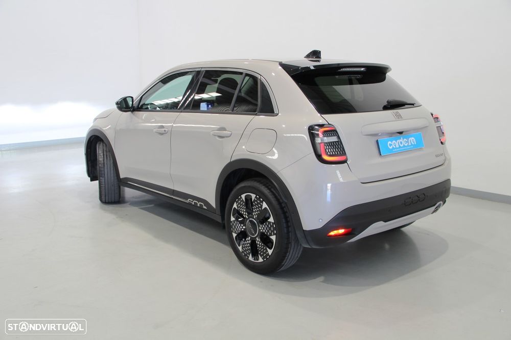 Fiat 600 1.2 Hybrid La Prima - 32